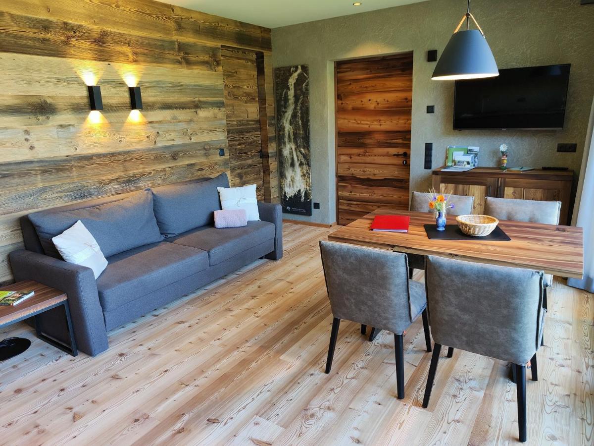 Premstlahof Ferienwohnung Laerchenstube マルテッロ エクステリア 写真